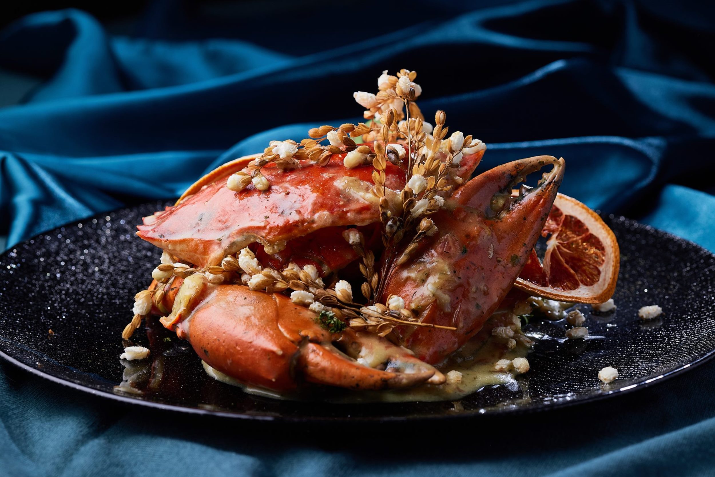 玖尹獻上十道蟹蟳料理 呈現秋季鮮旬美味