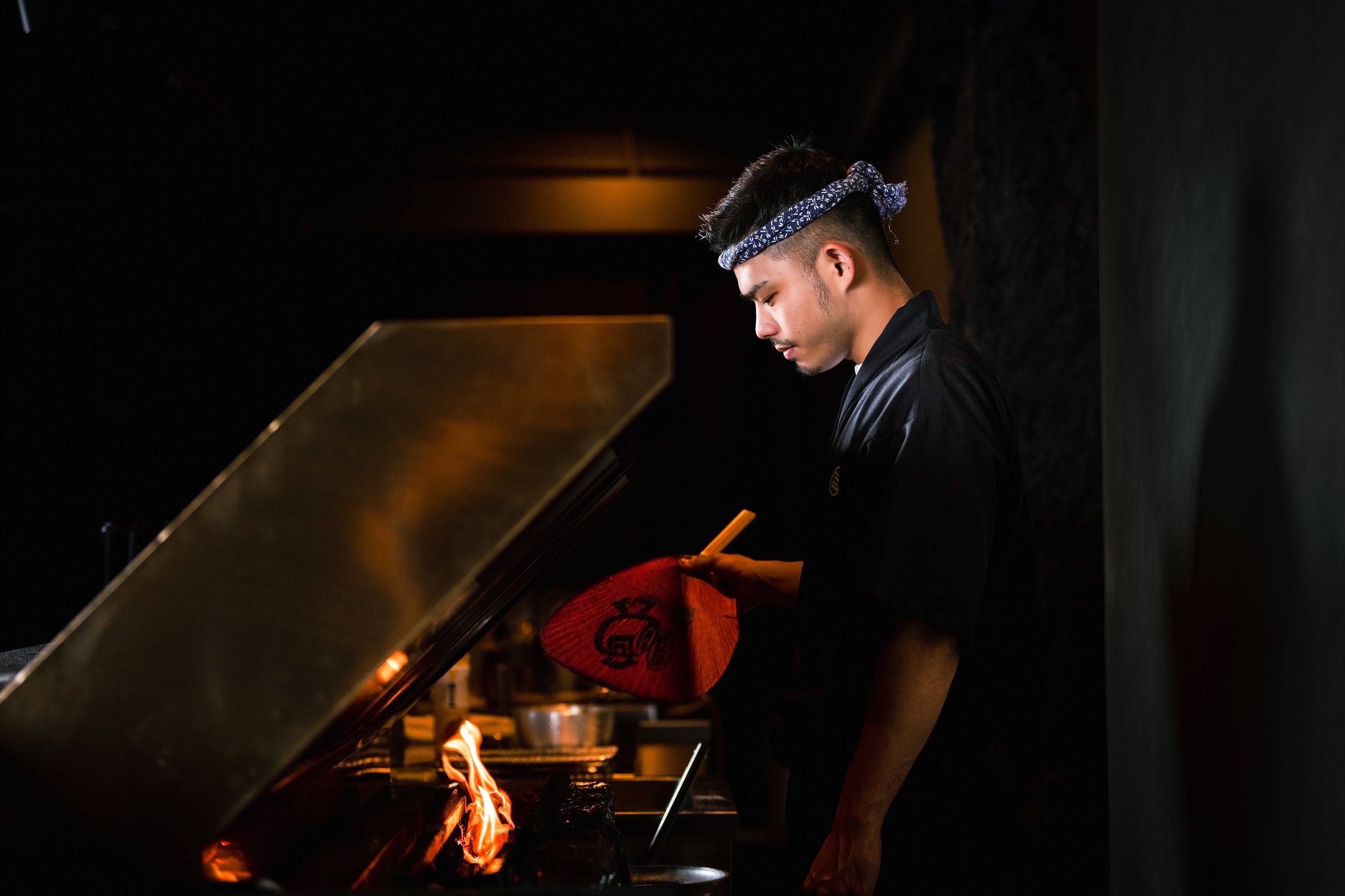 專注於火的燒鳥職人 TORISHOU鳥翔燒鳥專門店演繹無菜單板前料理